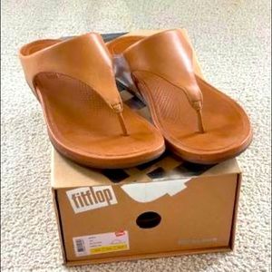 Fitflop Leather Toe-Post Sandals Tan US Size 6